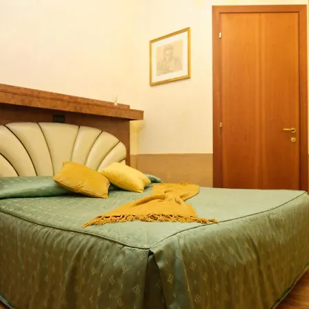 Hotel Atlantide 2*