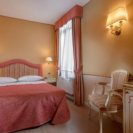 Olimpia Venice, Bw Signature Collection 3* Venezia