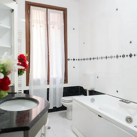 Backpackers House Guest house 2*