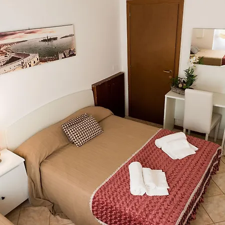 Guest house Backpackers House