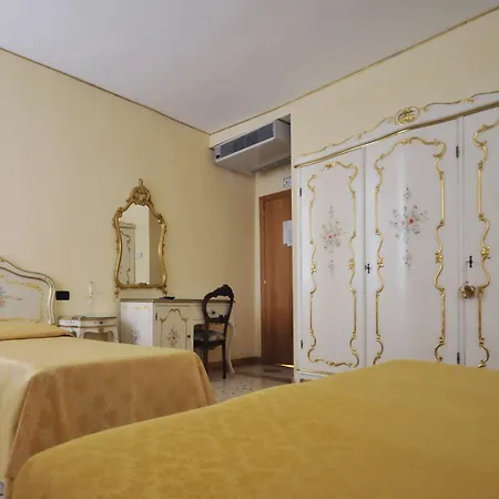 Guest house Ca' Leon D'oro Venice