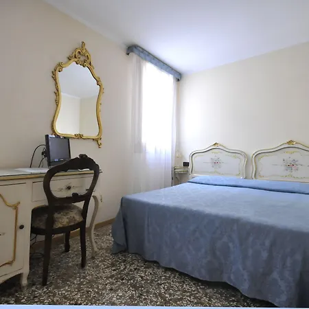 Guest house Ca' Leon D'oro Venice