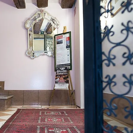 Ca' Leon D'oro Guest house 3*