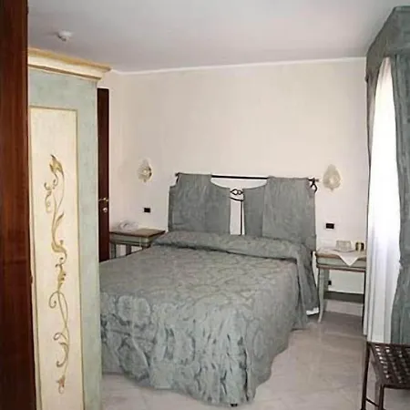 Bed & Breakfast La Locandiera Venice