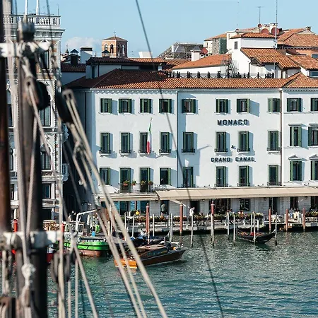Hotel Monaco & Grand Canal 4*