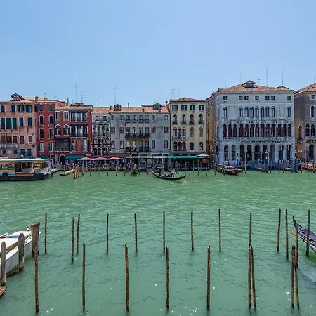 H10 Palazzo Canova 4* Venezia