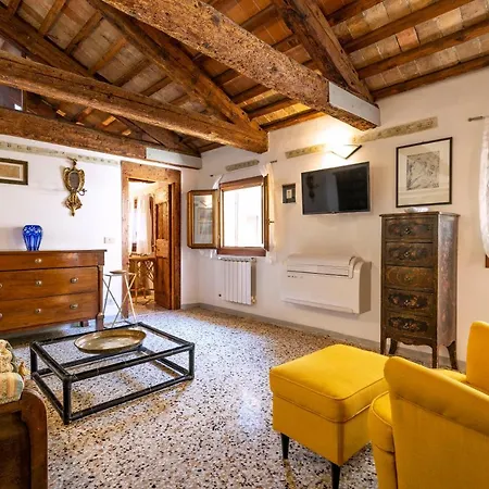 Lägenhet Casa Violante *