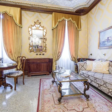 Ai Reali - Small Luxury Of The World 4*