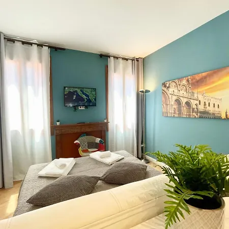 San Marco Luxury Steps From St Marks 아파트 베니스