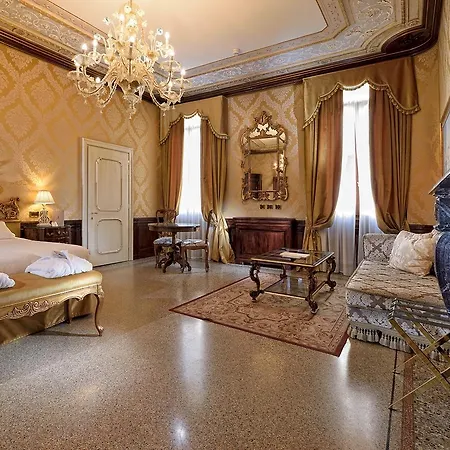 Hotel Ai Reali - Small Luxury Of The World