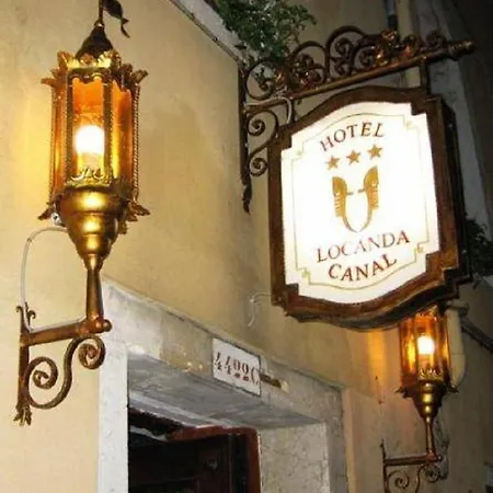Canal Hotel