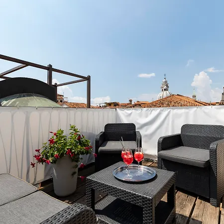 Palazzo Schiavoni Residenza D'epoca & Suite-apartments Penzion 3*
