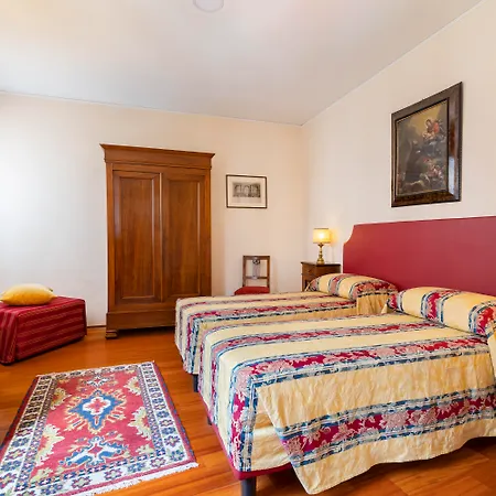 Palazzo Schiavoni Residenza D'epoca & Suite-apartments Penzion 3*