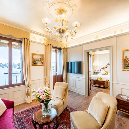 Monaco & Grand Canal 4*