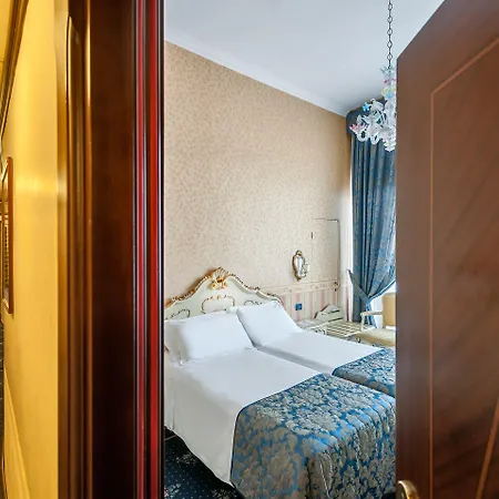 Montecarlo Ξενοδοχείο Βενετία