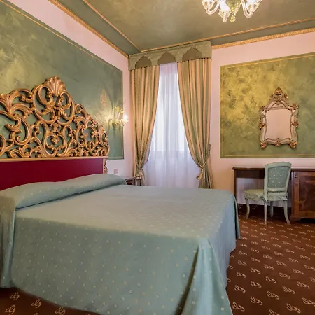 Otel Giorgione Venedik