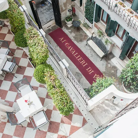 Ai Cavalieri Di 4* Venedig