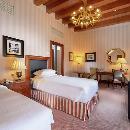 Hilton Molino Stucky Hotel