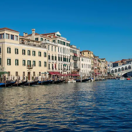 H10 Palazzo Canova 4* Venezia