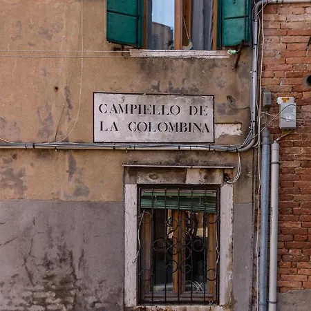 Colombina House Close To The Train Station Venice
