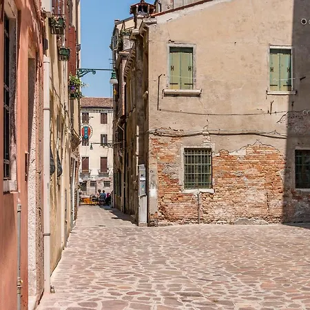 Colombina House Close To The Train Station * Venice
