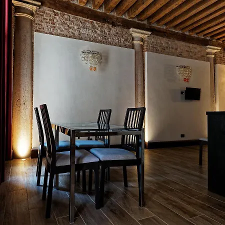 Gradenigo 767 Apartment *
