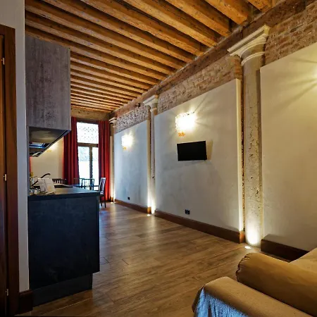 Gradenigo 767 Apartment