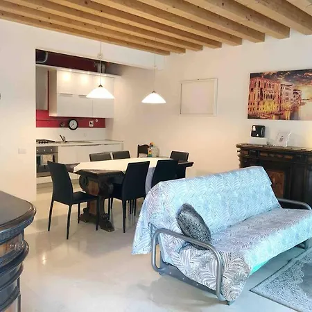 Magnolia Apartment, Easy For Family Wenecja
