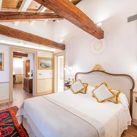 Hotel Monaco & Grand Canal Venise