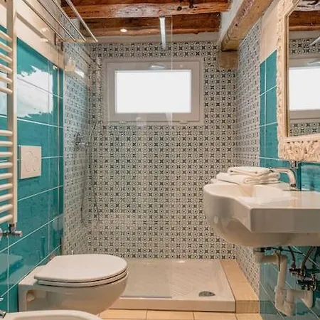 Casa Leone- Cozy And In Venise