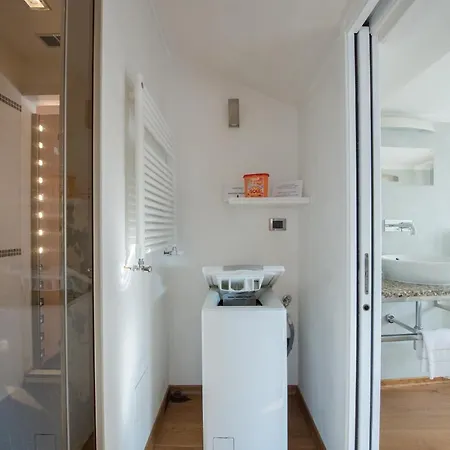 Apartment Savoia E Jolanda Venice