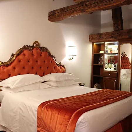 Ai Cavalieri Di Hotel