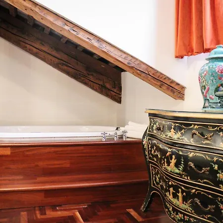 Hotel Ai Cavalieri Di 4*