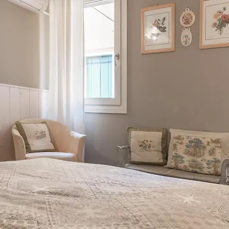 Ca Falier Piccolo - Little Sweet Studio In 10-12 Minutes From Bus&train Station * Venedig