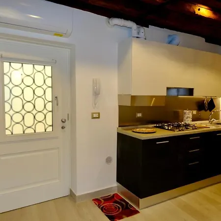 Ca' Nostra Appartement *
