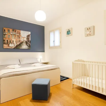 Aparthotel Ca' Degli Antichi Giardini 2*