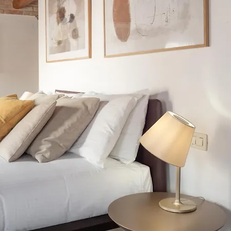 Apartment Lion Palace - San Marco R&r *