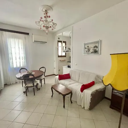 Queen House * Venecia