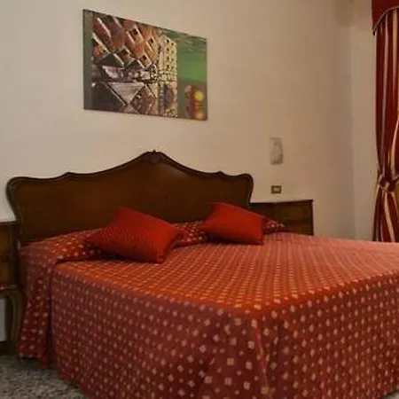 Hotel Fontana 3*