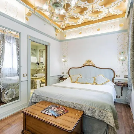Hotel Monaco & Grand Canal Venise
