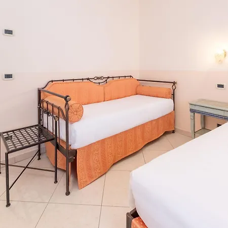La Locandiera Bed & Breakfast 3*