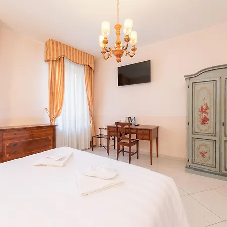 Bed & Breakfast La Locandiera Venice