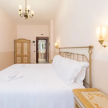 Bed & Breakfast La Locandiera Venice