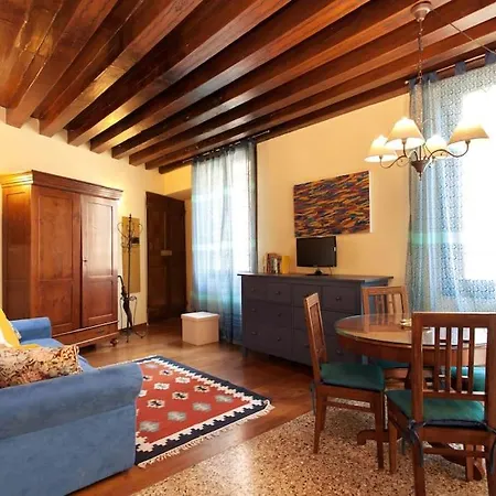Apartment Charm - Close To Rialto And San Marco *