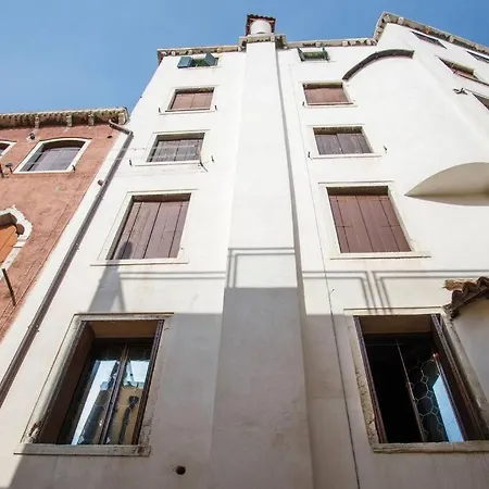 Apartment Charm - Close To Rialto And San Marco