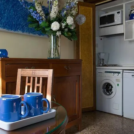 Charm - Close To Rialto And San Marco Apartment *