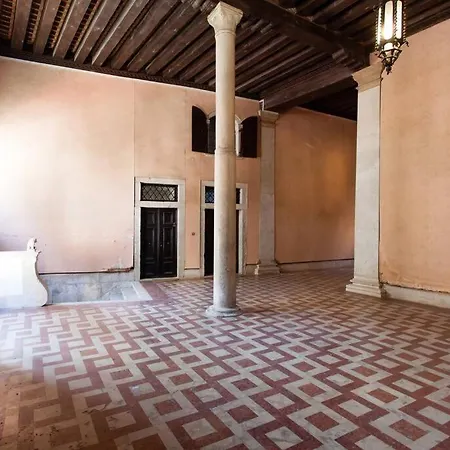 Charm - Close To Rialto And San Marco Apartment