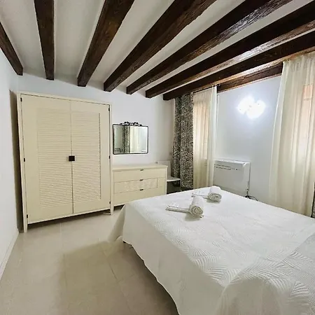Ca'rosa Apartment *
