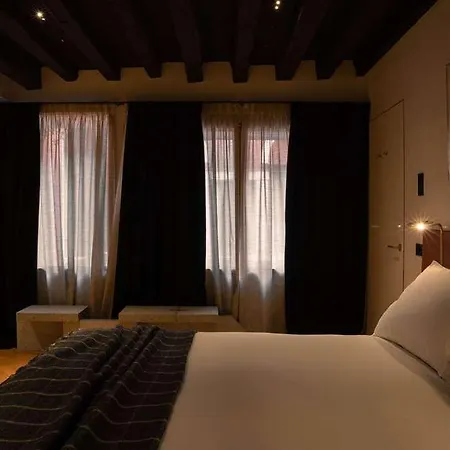 Hotel The Venice