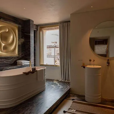 Hotel The Venice